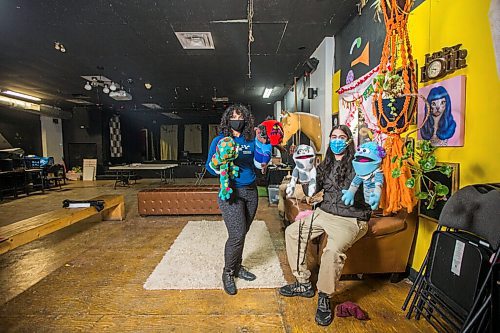 MIKAELA MACKENZIE / WINNIPEG FREE PRESS

Ava Julian (left) and Tom Elbers show some of the puppets involved in the Good Will Social Club virtual variety show in Winnipeg on Friday, Feb. 26, 2021. For Eva Wasney story.

Winnipeg Free Press 2021