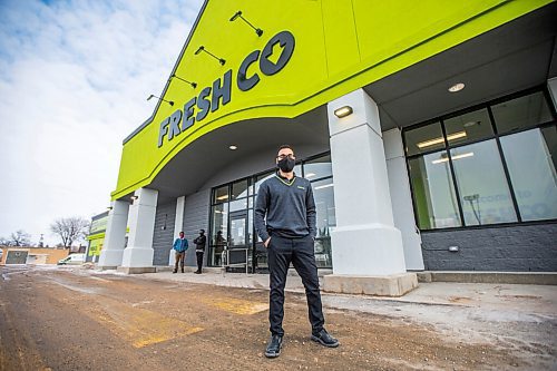 MIKAELA MACKENZIE / WINNIPEG FREE PRESS

Eric Nugent, franchisee owner of the new FreshCo location on Henderson Highway, poses for a portrait in the store (which is opening soon) in Winnipeg on Wednesday, March 3, 2021. For Temur story.

Winnipeg Free Press 2021