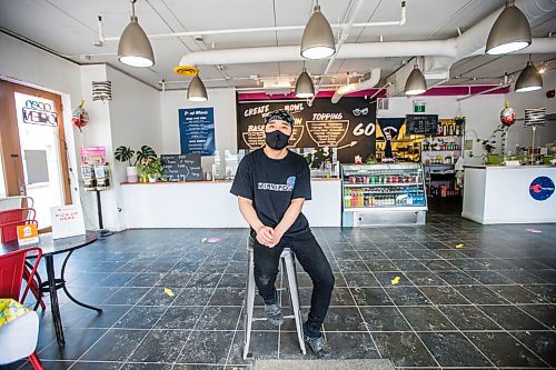 MIKAELA MACKENZIE / WINNIPEG FREE PRESS

Zhehong Wen, owner of Poke Mono, poses for a portrait at his restaurant (which opened on the eve of the pandemic shutdown) in Winnipeg on Thursday, March 11, 2021. For Ben Waldman story.

Winnipeg Free Press 2021