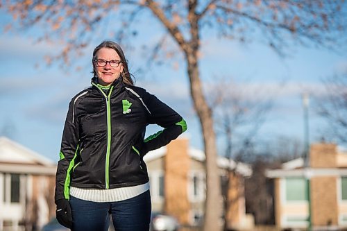 MIKAELA MACKENZIE / WINNIPEG FREE PRESS

Manitoba Runners Association (MRA) executive director Kathy Wiens poses for a portrait on the road outside of her home in Winnipeg on Thursday, March 11, 2021. For Taylor Allen story.

Winnipeg Free Press 2021