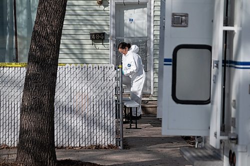 Daniel Crump / Winnipeg Free Press. Winnipeg Police have closed off an area around 484 Agnes Street just north or Ellice Avenue. The Police Identification Unit is also on site. March 13, 2021.