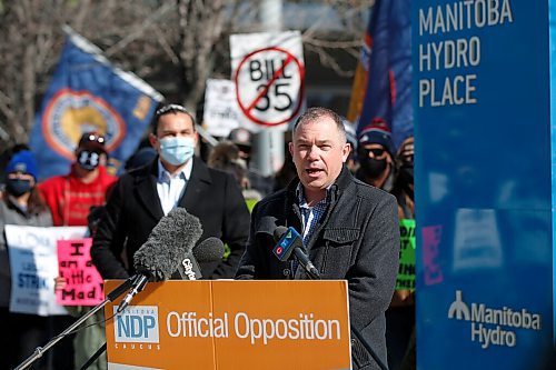 JOHN WOODS / WINNIPEG FREE PRESS
Mike Espenell, business manager of the IBEW Local union 2034, speaks at a press conference and rally with supporters and striking Manitoba Hydro workers outside the Manitoba Hydro headquarters in Winnipeg Sunday, March 14, 2021. The rally was in opposition to the governments proposed Bill 35 which NDP leader, Wab Kinew, says will lead to the weakening of the Public Utility Board, increased rates, and the possible privatization of Manitoba Hydro.

Reporter: Thorpe