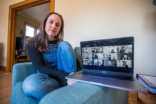 MIKAELA MACKENZIE / WINNIPEG FREE PRESS

Erin McGrath, drama teacher and director of upcoming production of The Laramie Project at MTYP, poses for a portrait in her home (with the cast on screen) in Winnipeg on Monday, March 15, 2021. For --- story.

Winnipeg Free Press 2021