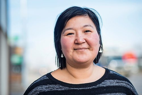 MIKAELA MACKENZIE / WINNIPEG FREE PRESS

Janet Kanayok poses for a portrait at the Manitoba Inuit Association in Winnipeg on Tuesday, March 16, 2021. For Eva Wasney story.

Winnipeg Free Press 2021