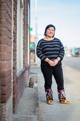 MIKAELA MACKENZIE / WINNIPEG FREE PRESS

Janet Kanayok poses for a portrait at the Manitoba Inuit Association in Winnipeg on Tuesday, March 16, 2021. For Eva Wasney story.

Winnipeg Free Press 2021