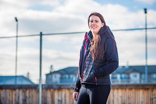 MIKAELA MACKENZIE / WINNIPEG FREE PRESS

Amy Clarkson, who announced her retirement from the Canadian ringette team last week, poses for a portrait at the outdoor rink in Selkirk on Tuesday, March 16, 2021. For Taylor Allen story.

Winnipeg Free Press 2021