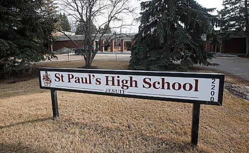 JOHN WOODS / WINNIPEG FREE PRESS
St Pauls High School in Winnipeg Sunday, March 21, 2021. A COVID-19 variant case was identified at the school and parents were informed on Friday.

Reporter: Lawrynuik