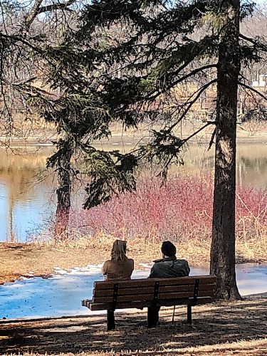RUTH BONNEVILLE / WINNIPEG FREE PRESS 

Local - Standup

A granddaughter visits with her grandfather on a park bench overlooking the Red River  at St. Vital Park on Monday afternoon.   


March 22 ,2021
