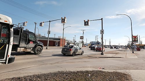 RUTH BONNEVILLE / WINNIPEG FREE PRESS 

Local - Cyclist accident

Photo of cross walk at St. Mary's Rd. near St. Michaels where a cyclist accident occurred earlier in the day Monday.


March 22 ,2021
