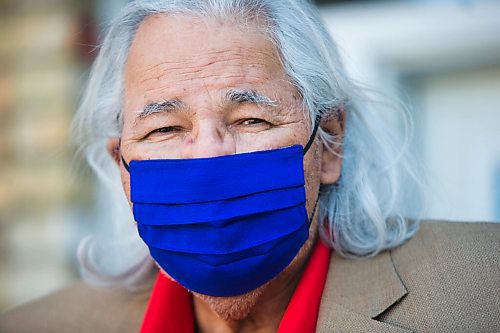 MIKAELA MACKENZIE / WINNIPEG FREE PRESS

Murray Sinclair, who has received the vaccination, poses for a portrait on his property near St. Andrews on Monday, March 22, 2021. For Kevin Rollason story.

Winnipeg Free Press 2021