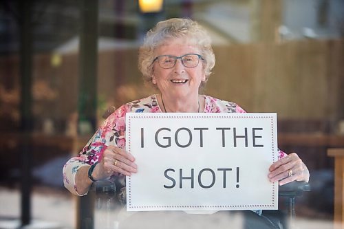 MIKAELA MACKENZIE / WINNIPEG FREE PRESS

Margaret Ward, a senior at the Convalescent Home of Winnipeg who has received the vaccination, poses for a portrait at the care home in Winnipeg on Monday, March 22, 2021. For Kevin Rollason story.

Winnipeg Free Press 2021