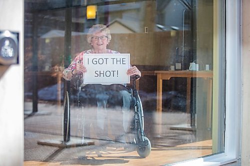 MIKAELA MACKENZIE / WINNIPEG FREE PRESS

Margaret Ward, a senior at the Convalescent Home of Winnipeg who has received the vaccination, poses for a portrait at the care home in Winnipeg on Monday, March 22, 2021. For Kevin Rollason story.

Winnipeg Free Press 2021