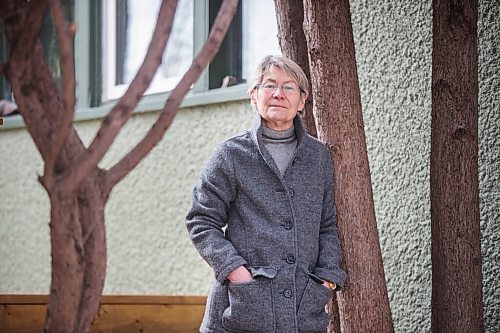 MIKAELA MACKENZIE / WINNIPEG FREE PRESS

History and labour studies professor Julie Guard poses for a portrait at her house in Winnipeg on Wednesday, March 24, 2021.  For Carol Sanders story.

Winnipeg Free Press 2021