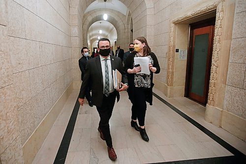 JOHN WOODS / WINNIPEG FREE PRESS
Manitoba Minister of Crown Services Jeff Wharton leaves question period at the Manitoba Legislature in Winnipeg Wednesday, March 24, 2021. 

Reporter: ?
