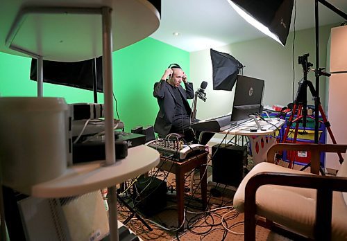 RUTH BONNEVILLE / WINNIPEG FREE PRESS 

FAITH - Passover

Rabbi Anibal Mass, in his home studio in the basement prepping for his online Passover service.  

Story: Virtual Passover connects community: While synagogues remain closed, technology will bring Winnipeg's synagogues and institutions together virtually this Passover as they mark the second night of Passover in a community wide service hosted by Rabbi Anibal Mass at Congregation Shaarey Zedek. Passover begins Saturday, March 27 and ends Sunday, April 4.

Reporter: Brenda Suderman 

March 24 ,2021
