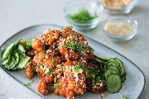 MIKAELA MACKENZIE / WINNIPEG FREE PRESS

Korean fried chicken at chef Mark Merano's home in Winnipeg on Monday, March 29, 2021.  For Eva Wasney story.

Winnipeg Free Press 2021