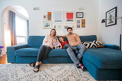 MIKAELA MACKENZIE / WINNIPEG FREE PRESS

Elizabeth Holl (left), Indira Beilfuss (nine months), Zeke Beilfuss (five), and Rodrigo Beilfuss pose for a portrait in their home in Winnipeg on Tuesday, March 30, 2021.  For Sarah story.

Winnipeg Free Press 2021