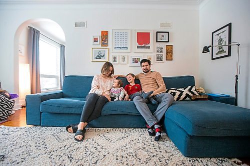 MIKAELA MACKENZIE / WINNIPEG FREE PRESS

Elizabeth Holl (left), Indira Beilfuss (nine months), Zeke Beilfuss (five), and Rodrigo Beilfuss pose for a portrait in their home in Winnipeg on Tuesday, March 30, 2021.  For Sarah story.

Winnipeg Free Press 2021