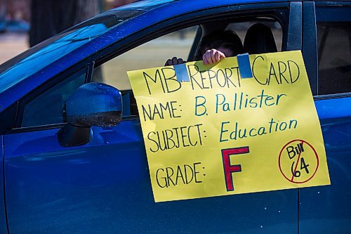 MIKAELA MACKENZIE / WINNIPEG FREE PRESS

A honk-a-thon opposing the reforms being proposed for education takes place at the Manitoba Legislative Building in Winnipeg on Wednesday, March 31, 2021. For Maggie Macintosh story.

Winnipeg Free Press 2021