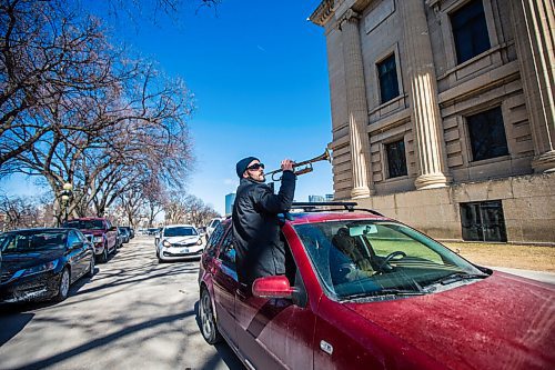 MIKAELA MACKENZIE / WINNIPEG FREE PRESS

A honk-a-thon opposing the reforms being proposed for education takes place at the Manitoba Legislative Building in Winnipeg on Wednesday, March 31, 2021. For Maggie Macintosh story.

Winnipeg Free Press 2021