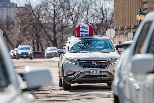 MIKAELA MACKENZIE / WINNIPEG FREE PRESS

A honk-a-thon opposing the reforms being proposed for education takes place at the Manitoba Legislative Building in Winnipeg on Wednesday, March 31, 2021. For Maggie Macintosh story.

Winnipeg Free Press 2021