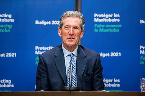 MIKAELA MACKENZIE / WINNIPEG FREE PRESS

Premier Brian Pallister speaks to the media about wait times in Winnipeg on Wednesday, March 31, 2021. For Carol Sanders story.

Winnipeg Free Press 2021