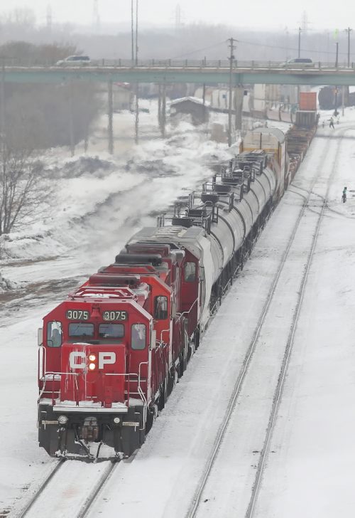 Brandon Sun A CP Rail trains pulls out of the Brandon yard on Thursday afternoon. FOR FILES (Bruce Bumstead/Brandon Sun)