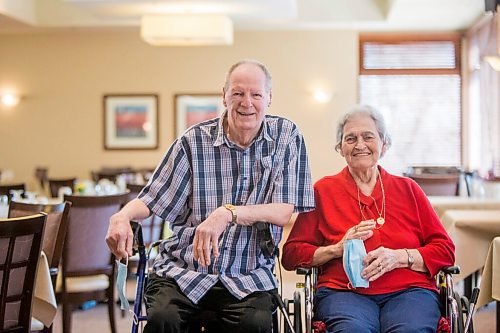 MIKAELA MACKENZIE / WINNIPEG FREE PRESS

Frank and Joyce Tervoort pose for a portrait at Riverwood Square in Winnipeg on Thursday, April 1, 2021. They both live in assisted living and praise staff for keeping them and others covid safe while having to do all sorts of extra things for them. For Kevin Rollason story.

Winnipeg Free Press 2021