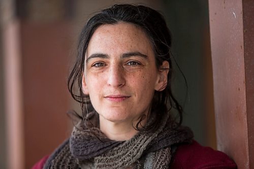 MIKAELA MACKENZIE / WINNIPEG FREE PRESS

Orit Shimoni, travelling musician who has lived in Winnipeg during the pandemic, poses for a portrait outside of Union Station in Winnipeg on Friday, April 2, 2021. For Al Small story.

Winnipeg Free Press 2021