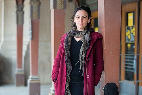 MIKAELA MACKENZIE / WINNIPEG FREE PRESS

Orit Shimoni, travelling musician who has lived in Winnipeg during the pandemic, poses for a portrait outside of Union Station in Winnipeg on Friday, April 2, 2021. For Al Small story.

Winnipeg Free Press 2021