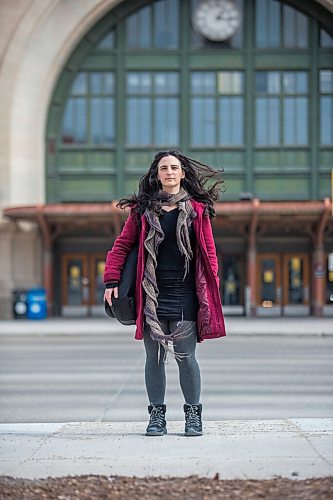 MIKAELA MACKENZIE / WINNIPEG FREE PRESS

Orit Shimoni, travelling musician who has lived in Winnipeg during the pandemic, poses for a portrait outside of Union Station in Winnipeg on Friday, April 2, 2021. For Al Small story.

Winnipeg Free Press 2021