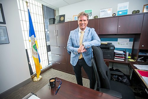 MIKAELA MACKENZIE / WINNIPEG FREE PRESS

Coun. Kevin Klein poses for a portrait in his office in Winnipeg on Tuesday, April 6, 2021. For Joyanne Pursaga story.

Winnipeg Free Press 2021