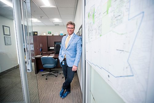 MIKAELA MACKENZIE / WINNIPEG FREE PRESS

Coun. Kevin Klein poses for a portrait in his office in Winnipeg on Tuesday, April 6, 2021. For Joyanne Pursaga story.

Winnipeg Free Press 2021