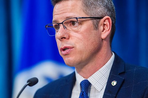 MIKAELA MACKENZIE / WINNIPEG FREE PRESS

Mayor Brian Bowman speaks to the media about the upcoming provincial budget at City Hall in Winnipeg on Tuesday, April 6, 2021. For Joyanne Pursaga story.

Winnipeg Free Press 2021