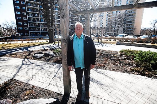 JOHN WOODS / WINNIPEG FREE PRESS
Chuck Sanderson, former executive director of Manitoba Emergency Measures Organization, is photographed outside his home Tuesday, April 6, 2021. Sanderson is not impressed with and is critical of the provinces COVID-19 vaccination program.

Reporter: DaSilva