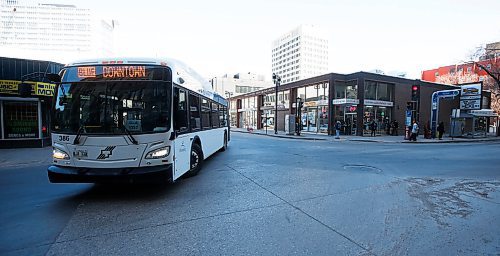 JOHN WOODS / WINNIPEG FREE PRESS
Pedestrian and bus traffic is down in the Graham and Vaughan area Tuesday, April 6, 2021. The reduced traffic is leading to hardship for local business.

Reporter: Waldman