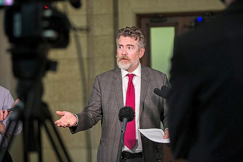 MIKAELA MACKENZIE / WINNIPEG FREE PRESS

Dougald Lamont, Manitoba Liberal leader, responds to the 2021 budget at the Manitoba Legislative Building in Winnipeg on Wednesday, April 7, 2021. For --- story.

Winnipeg Free Press 2021