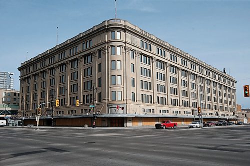 JOHN WOODS / WINNIPEG FREE PRESS
The former Bay in downtown Winnipeg photographed Thursday, April 7, 2021. 

Reporter: ?