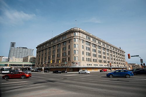 JOHN WOODS / WINNIPEG FREE PRESS
The former Bay in downtown Winnipeg photographed Thursday, April 7, 2021. 

Reporter: ?