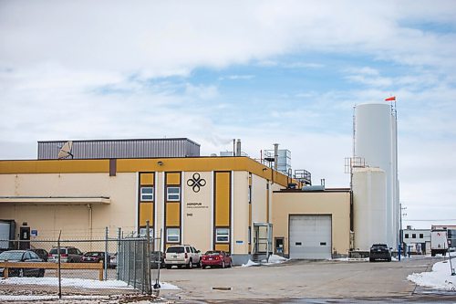 MIKAELA MACKENZIE / WINNIPEG FREE PRESS


Agropur Cooperative is closing its fluid milk plant at 940 Century Street in Winnipeg on Wednesday, April 14, 2021. For Martin Cash story.
Winnipeg Free Press 2020.