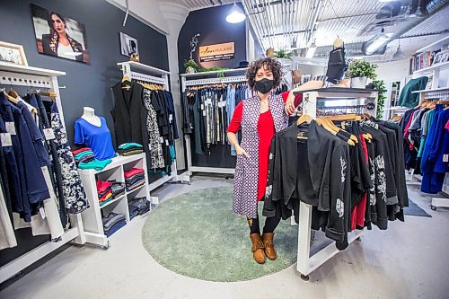 MIKAELA MACKENZIE / WINNIPEG FREE PRESS


Andréanne Dandeneau, owner of Anne Mulaire fashion, poses for a portrait in her shop in Winnipeg on Thursday, April 15, 2021. Dandeneau is expanding all existing clothing lines to include inclusive sizing. For Cody Sellar story.
Winnipeg Free Press 2020.