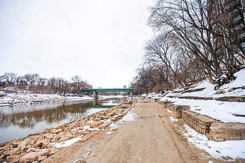 MIKAELA MACKENZIE / WINNIPEG FREE PRESS


The Midtown Bridge, where a woman made calls for service to the Winnipeg Police Service, in Winnipeg on Thursday, April 15, 2021. For Dean story.
Winnipeg Free Press 2020.