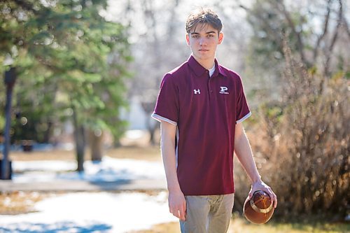 MIKAELA MACKENZIE / WINNIPEG FREE PRESS

Anthony Zarow, a quarterback out of St. Paul's who decided to move on from football because of COVID-19, poses for a portrait at his home in St. Andrew's on Friday, April 16, 2021. For Taylor Allen story.
Winnipeg Free Press 2020.