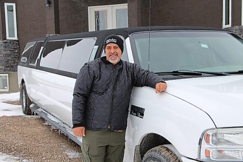 Canstar Community News Sam Harb stands with one of his limousines on April 14. Harb is the owner and main driver of Oak Bluff Limo. (GABRIELLE PICHÉ/CANSTAR COMMUNITY NEWS/HEADLINER)