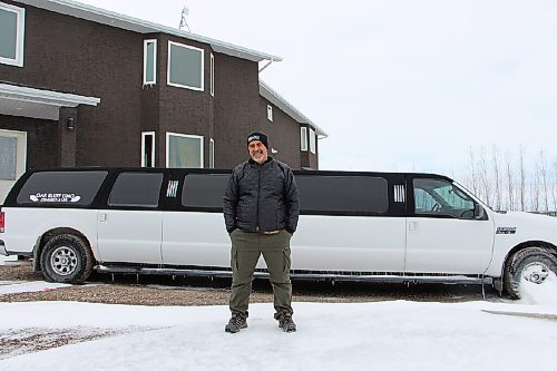 Canstar Community News Sam Harb stands with one of his limousines on April 14. Harb is the owner and main driver of Oak Bluff Limo. (GABRIELLE PICHÉ/CANSTAR COMMUNITY NEWS/HEADLINER)