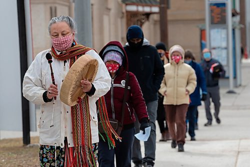 JESSE BOILY  / WINNIPEG FREE PRESS
A group of about 10 walked is lead by Cheryl-Anne Carr at the prayer walk for the people of Myanmar outside the Upper Fort Gary gates to the Human Rights Museum on Tuesday. Participants hung a thousand origami cranes in a tree as a symbol of hope for the people of Myanmar. Tuesday, April 20, 2021.
Reporter: Standup