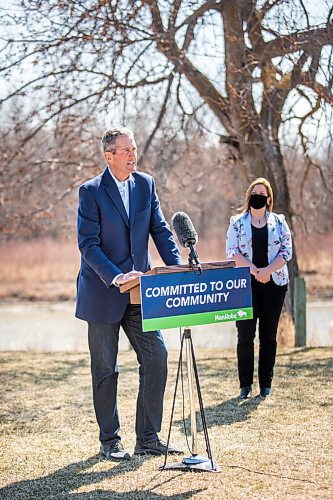 MIKAELA MACKENZIE / WINNIPEG FREE PRESS

Premier Brian Pallister (left) and minister of conservation and climate, Sarah Guillemard, speak to the media about investments in provincial parks at Beaudry Provincial Park on Thursday, April 22, 2021. For Sarah story.
Winnipeg Free Press 2020.