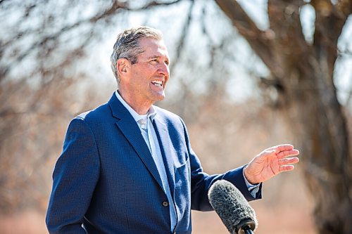 MIKAELA MACKENZIE / WINNIPEG FREE PRESS

Premier Brian Pallister speaks to the media about investments in provincial parks at Beaudry Provincial Park on Thursday, April 22, 2021. For Sarah story.
Winnipeg Free Press 2020.
