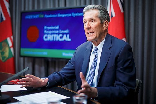 MIKE DEAL / WINNIPEG FREE PRESS
Premier Brian Pallister and Dr. Brent Roussin, chief provincial public health officer, announce further restrictions during a press conference at the Manitoba Legislative building Monday afternoon.
210426 - Monday, April 26, 2021.