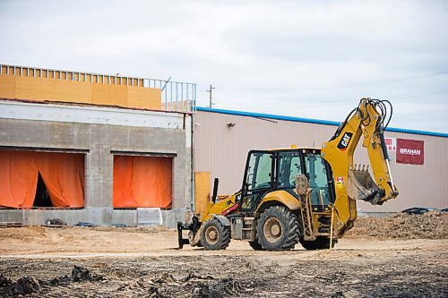 MIKAELA MACKENZIE / WINNIPEG FREE PRESS

1001 Regent Avenue West in Winnipeg on Monday, April 26, 2021. For Martin Cash story.
Winnipeg Free Press 2020.